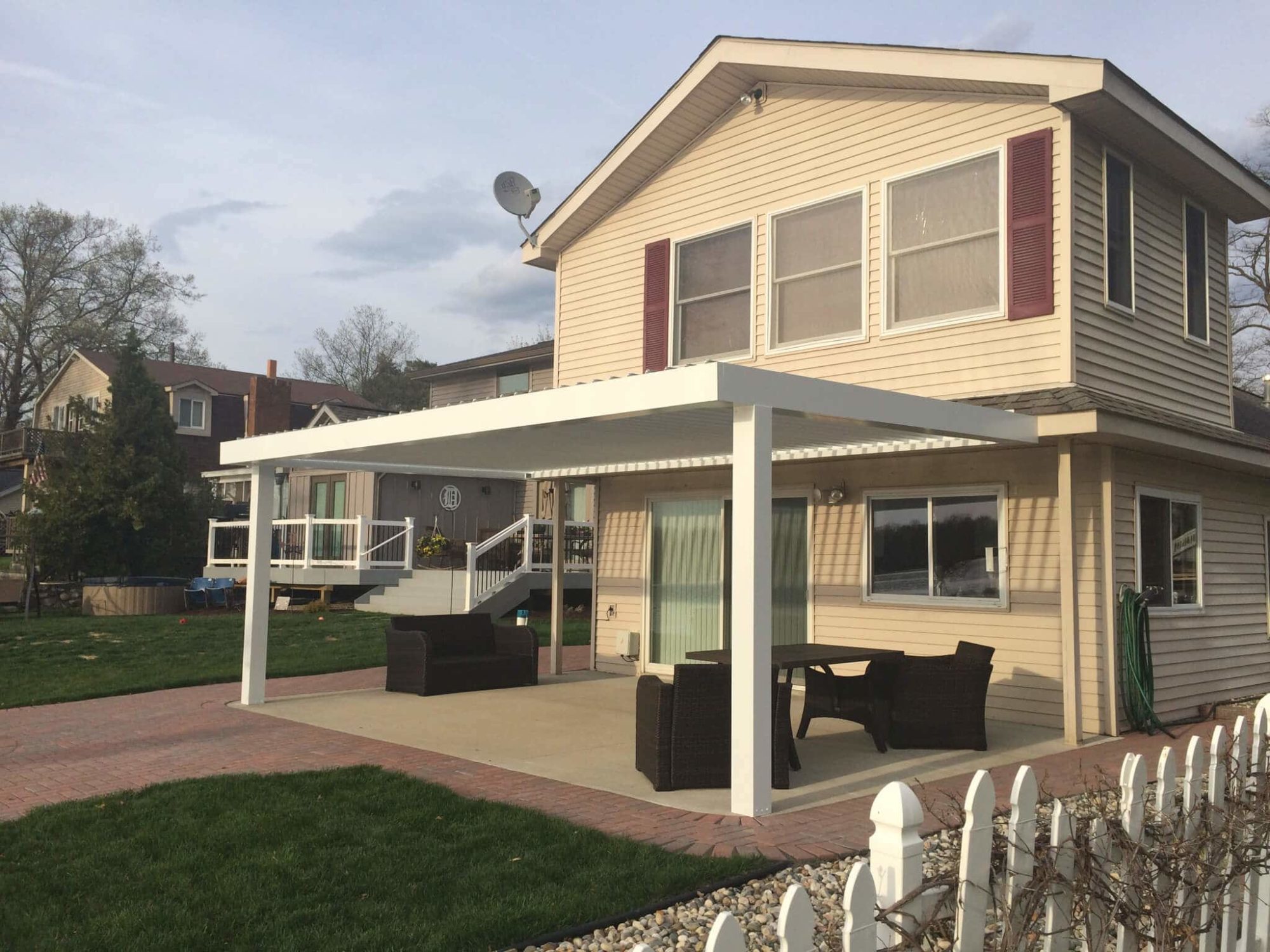 Manual Retractable Awning | Marygrove Awnings