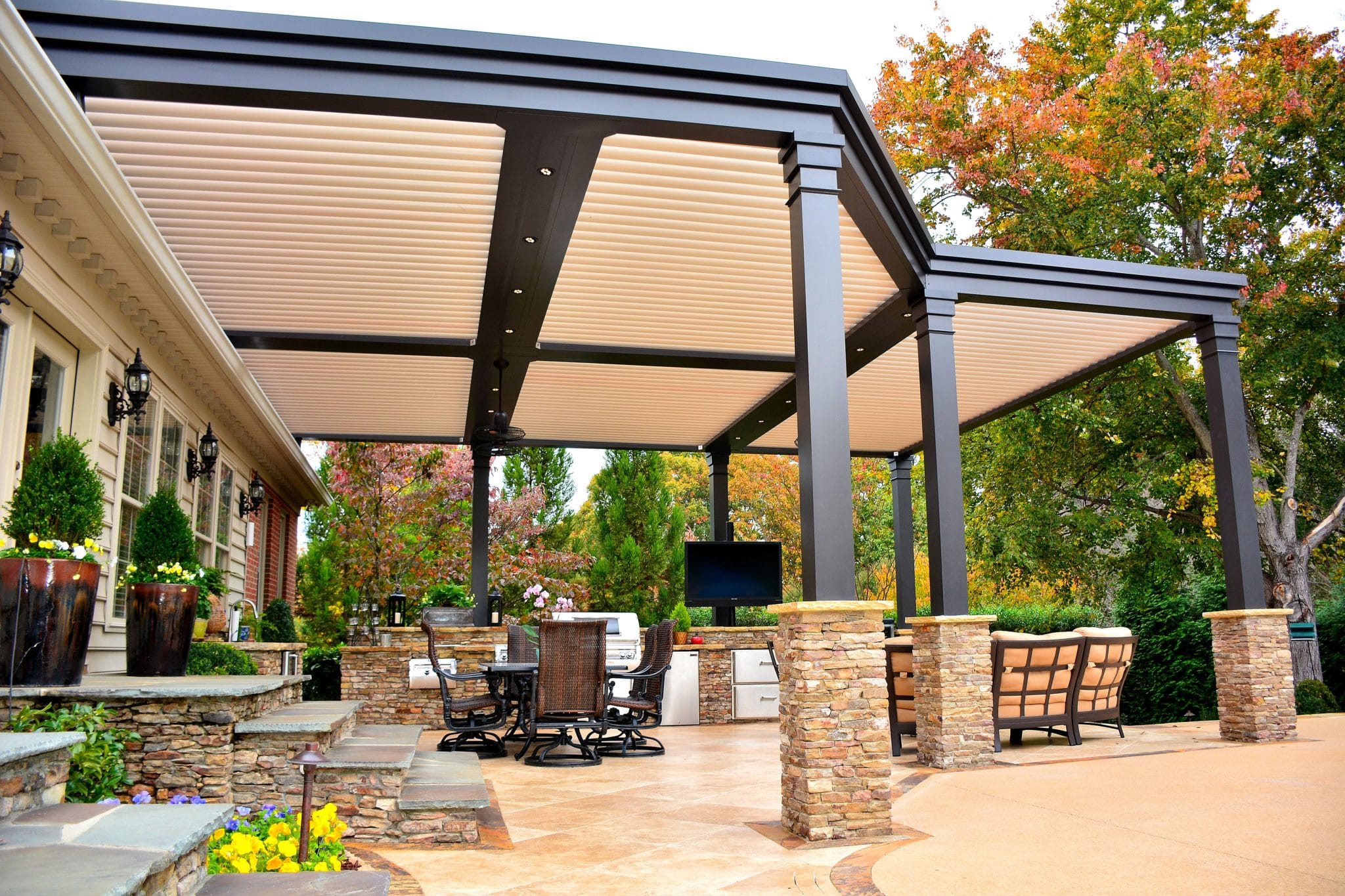 Retractable Louvered Pergola | Adjustable Pergola | Marygrove