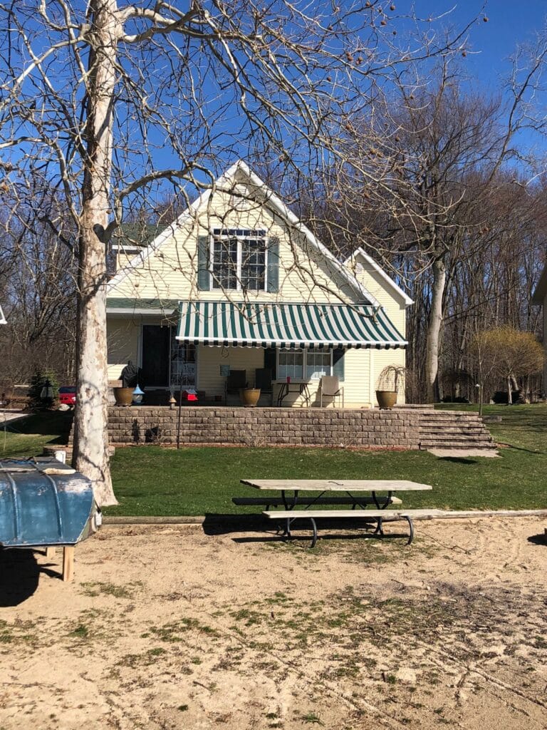 Are Awnings Tacky?